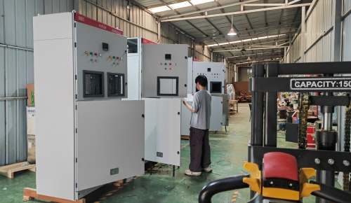 生產(chǎn)車(chē)間